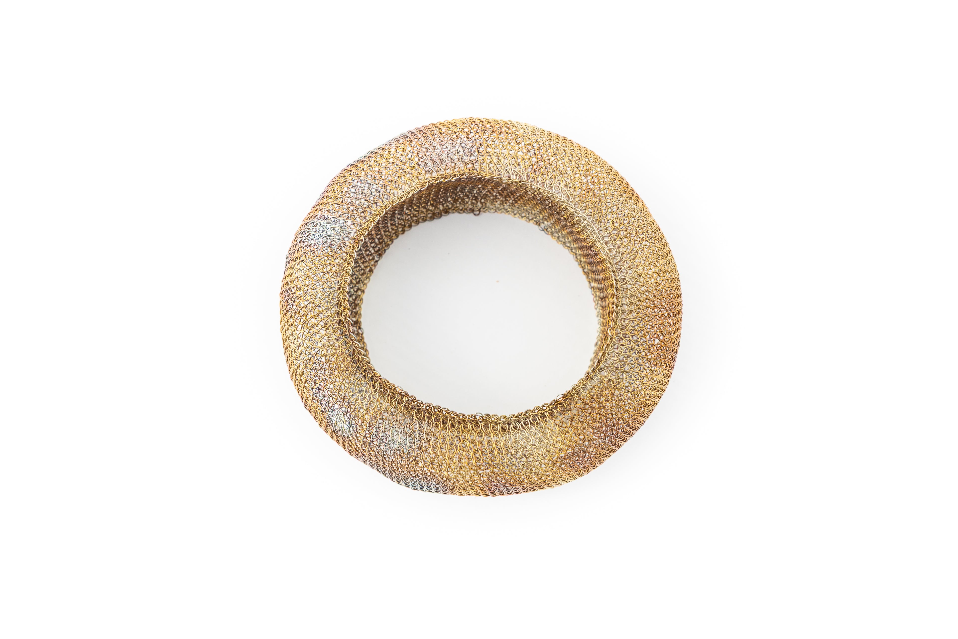 Brazalete Utuh dorado