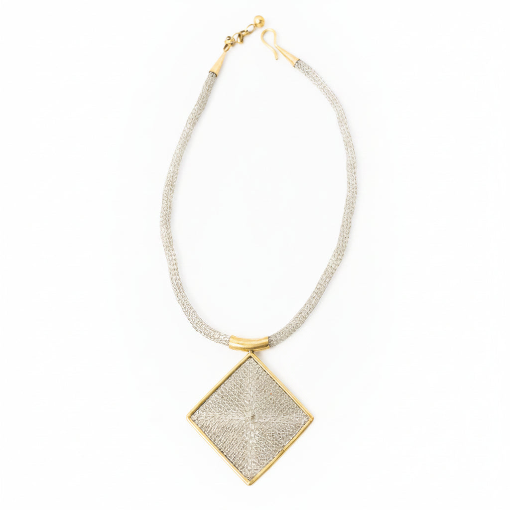 Collar Jima